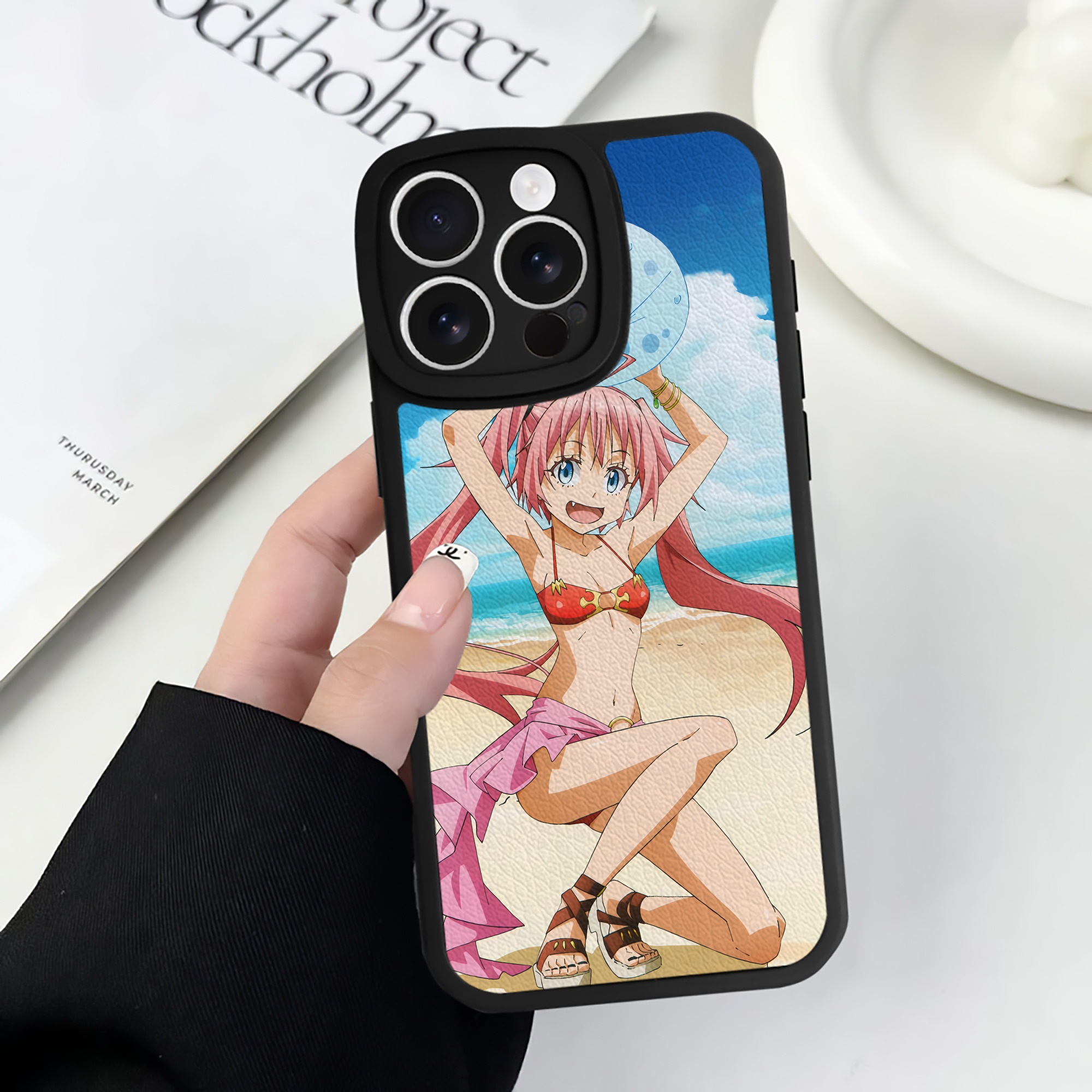 （画像用） 転スラ Regarding Reincarnated to Slime 【iPhone 16シリーズ対応】シリコンスマホケース（レザー調） 材質：シリコン